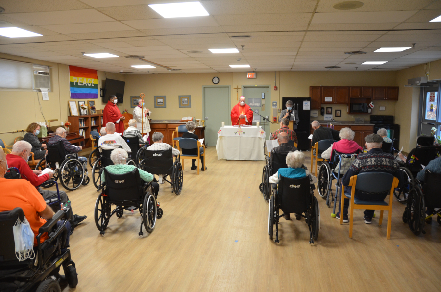 Deeley Visits St. André Health Care Facility in Biddeford on