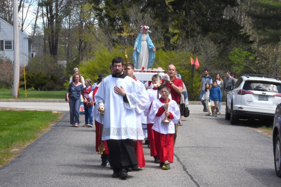 Outdoor procession